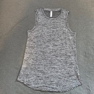 Athleta sleeveless tank top M/T
